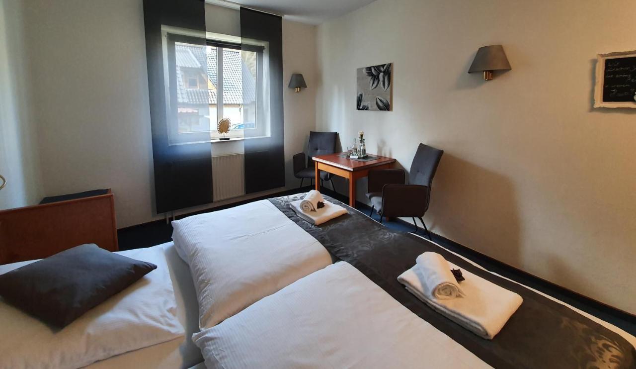 Waldhotel Surwold エクステリア 写真
