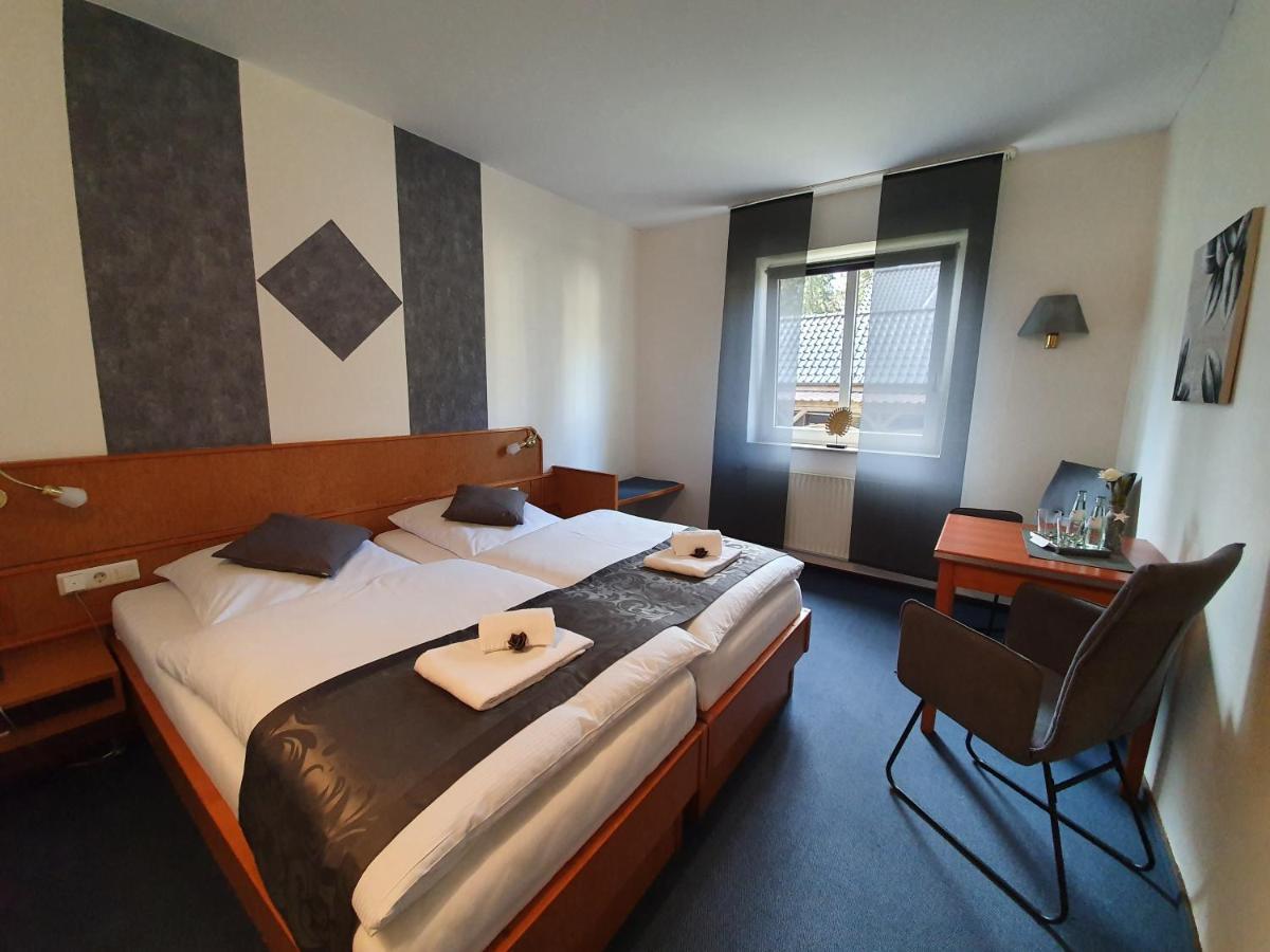 Waldhotel Surwold エクステリア 写真